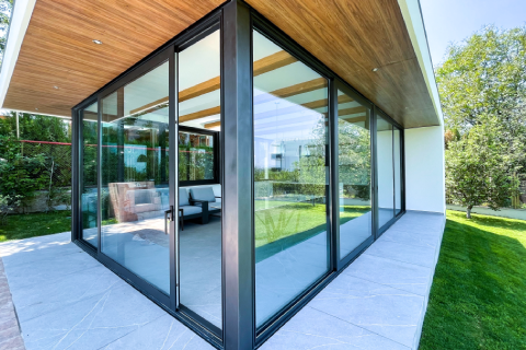 glazing-of-the-veranda